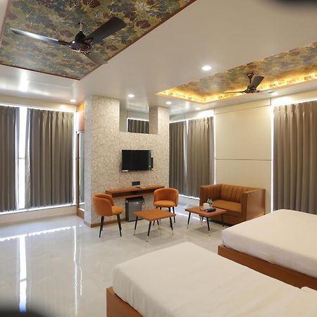 Hotel Pride Of Chittor Chittorgarh Ngoại thất bức ảnh