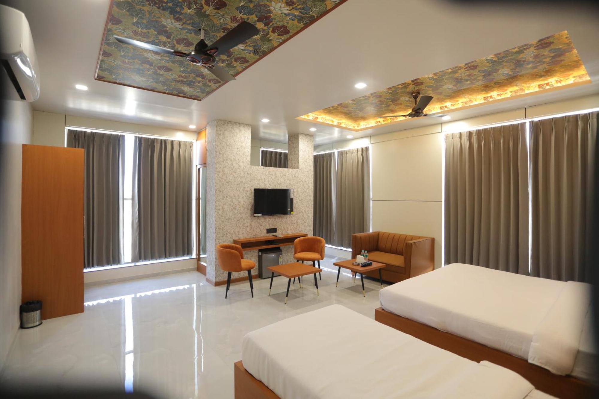 Hotel Pride Of Chittor Chittorgarh Ngoại thất bức ảnh