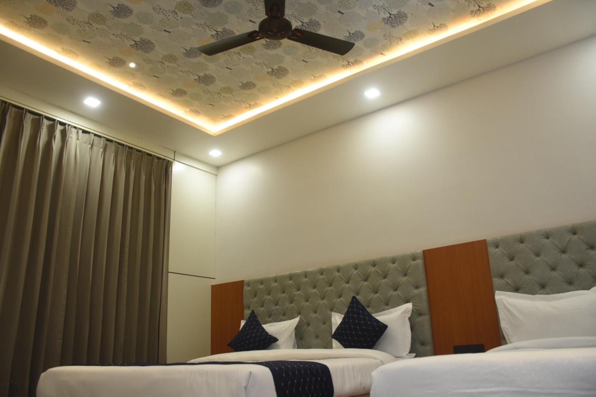 Hotel Pride Of Chittor Chittorgarh Ngoại thất bức ảnh